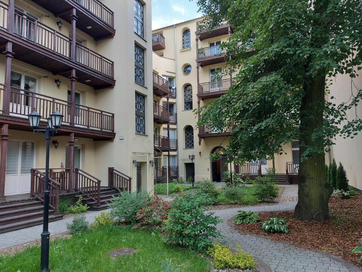 Juwel Uroczy Apartament 2B Stare Miasto クラクフ エクステリア 写真