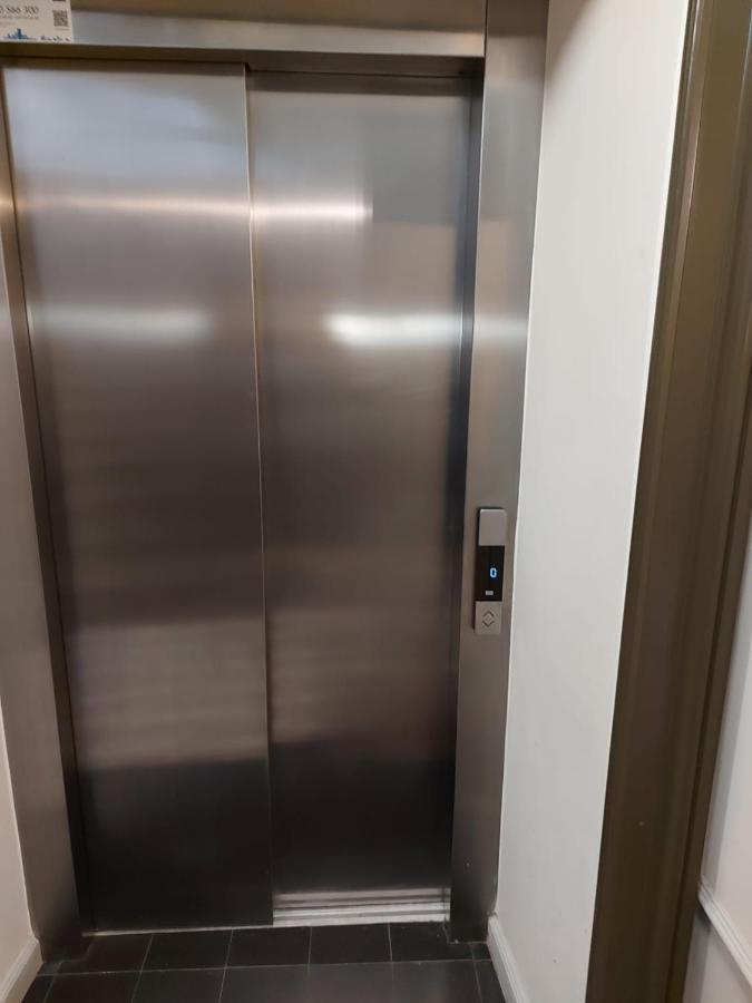 Juwel Uroczy Apartament 2B Stare Miasto クラクフ エクステリア 写真