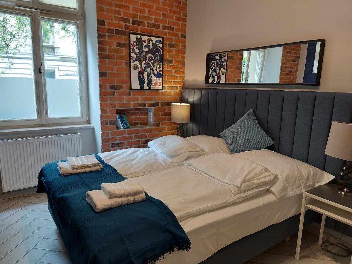 Juwel Uroczy Apartament 2B Stare Miasto クラクフ エクステリア 写真