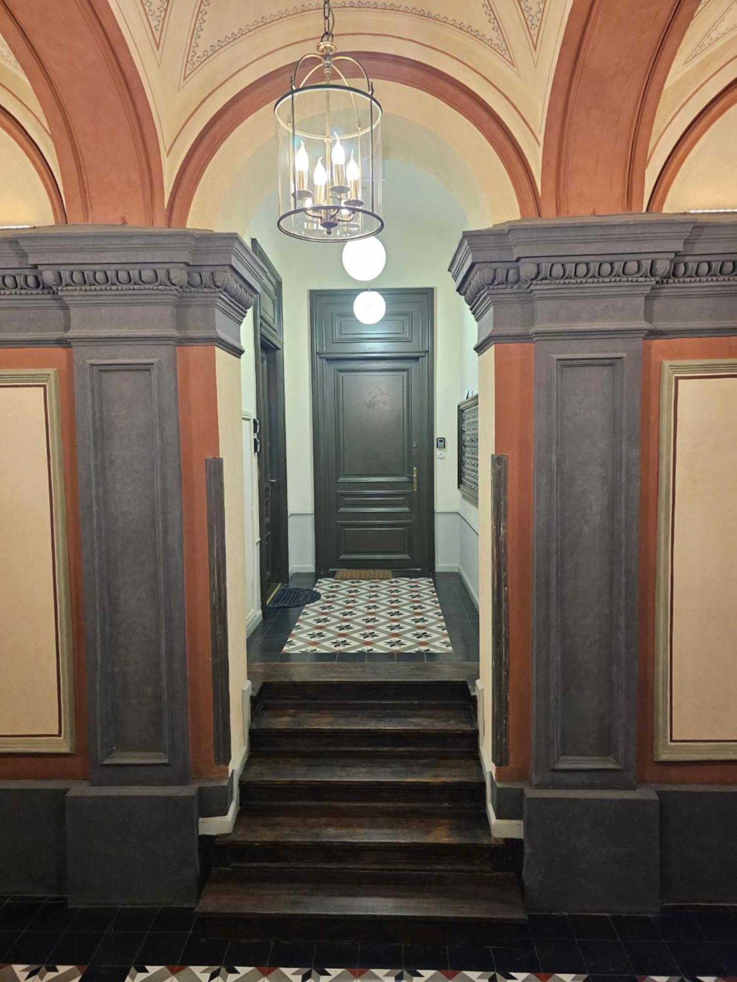 Juwel Uroczy Apartament 2B Stare Miasto クラクフ エクステリア 写真